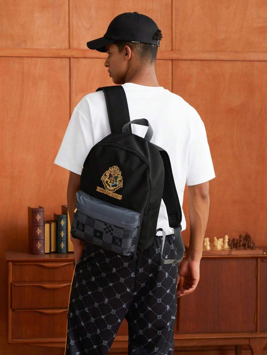 Red Animal Badge Print Backpack Casual School Bag Preppy Rucksack Gift For Teen Girls Boys College Students Travel Back To School